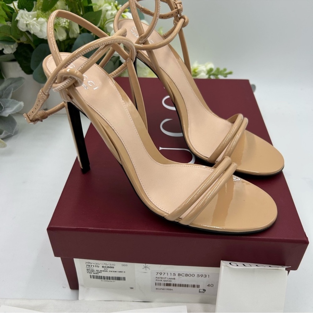 Women’s Gucci, patent leather nude strap sandals size 40 made in Italy - Picture 5 of 14